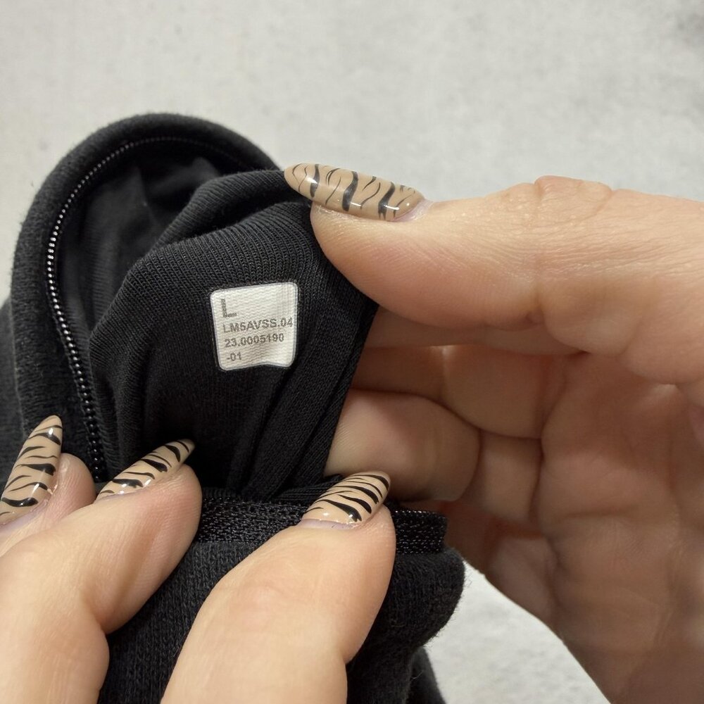 Lululemon Pants Mens Large Black Joggers Zip Pocket Athletic Cuffed LM6AVS5S-04 - Picture 7 of 8